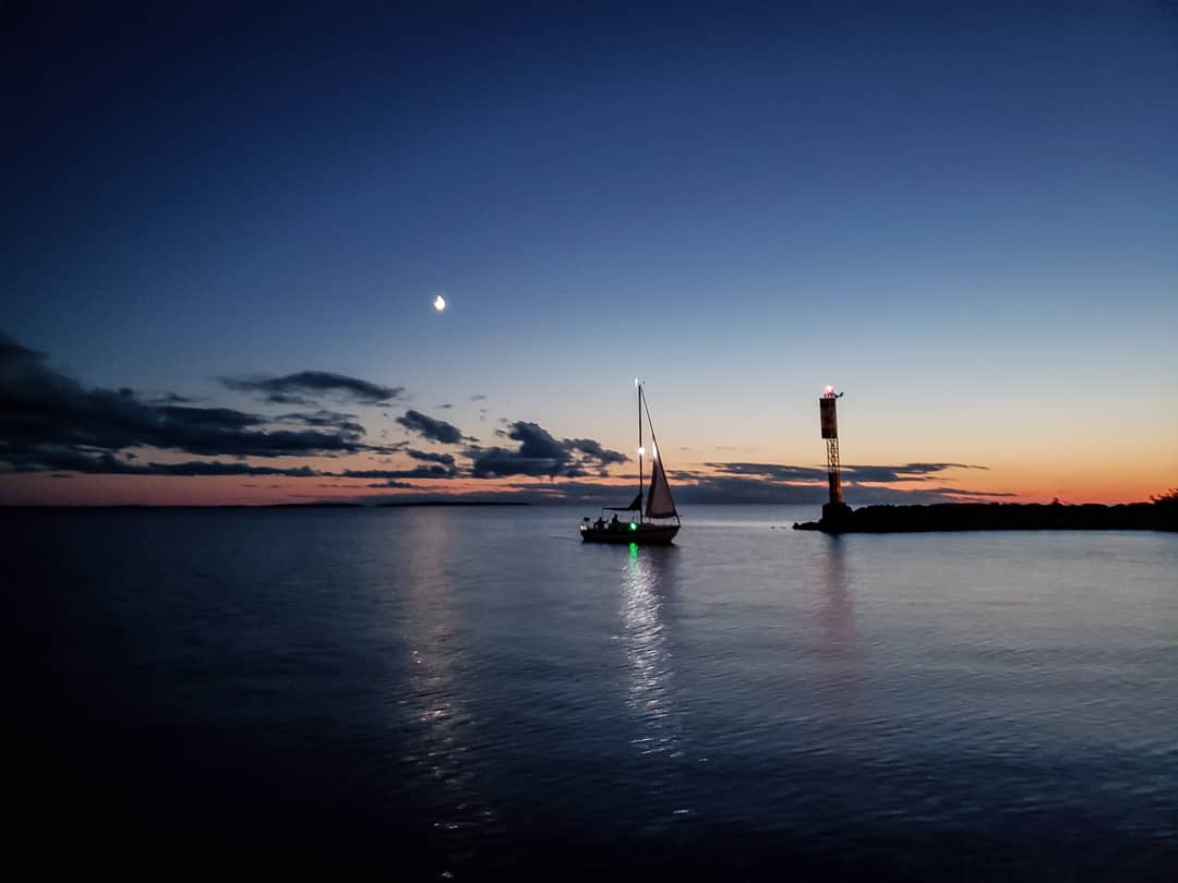 190902 Catchup returns at dusk